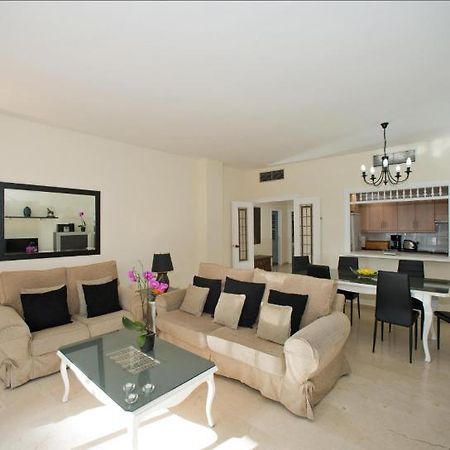 Apartment In Marbella Malaga 102959 Guadalmina Екстериор снимка