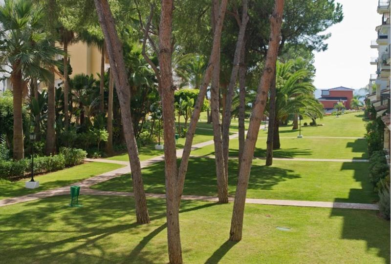 Apartment In Marbella Malaga 102959 Guadalmina Екстериор снимка