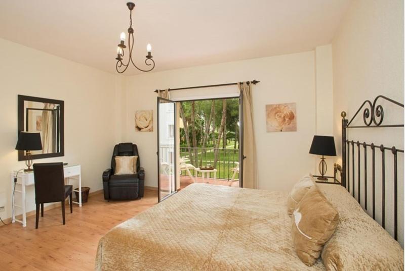 Apartment In Marbella Malaga 102959 Guadalmina Екстериор снимка